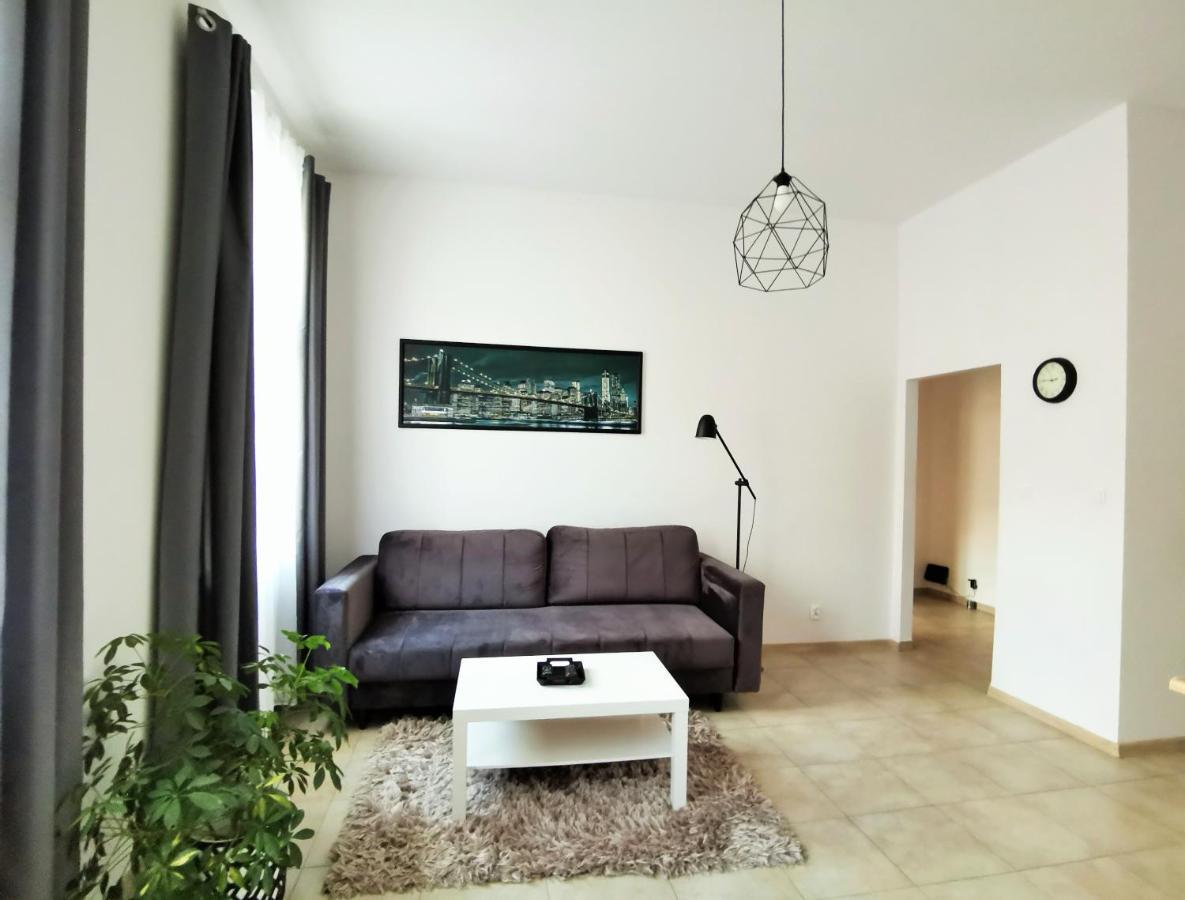 Apartament Seven Legnica Exterior foto